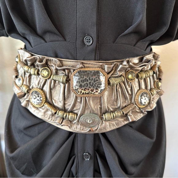 Leatherock Accessories - Leatherock Gold Ornate Belt with Decorative Medallions